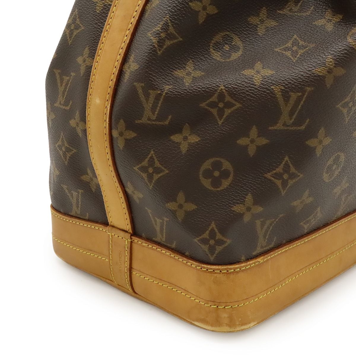 LOUIS VUITTON ルイ ヴィトン モノグラム ノエ ショルダーバッグ