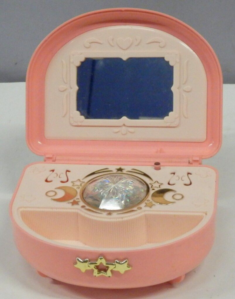 バンダイ セーラームーン(無印) ムーンミラクルオルゴール 初版 - メルカリ