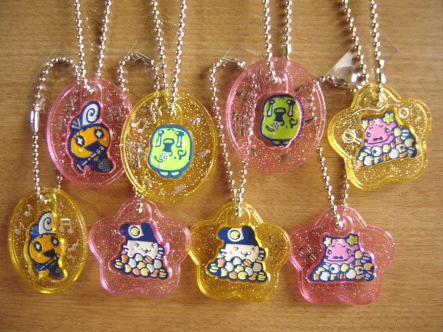 ♯Cbm28FZたまごっちラメシャラキーチェーン全16種 - メルカリ