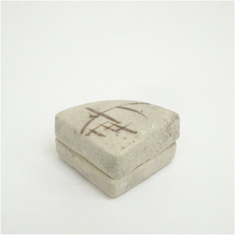 絵志野香合（保護箱） 茶道具 茶道 香道 香道具 おしゃれ かわいい