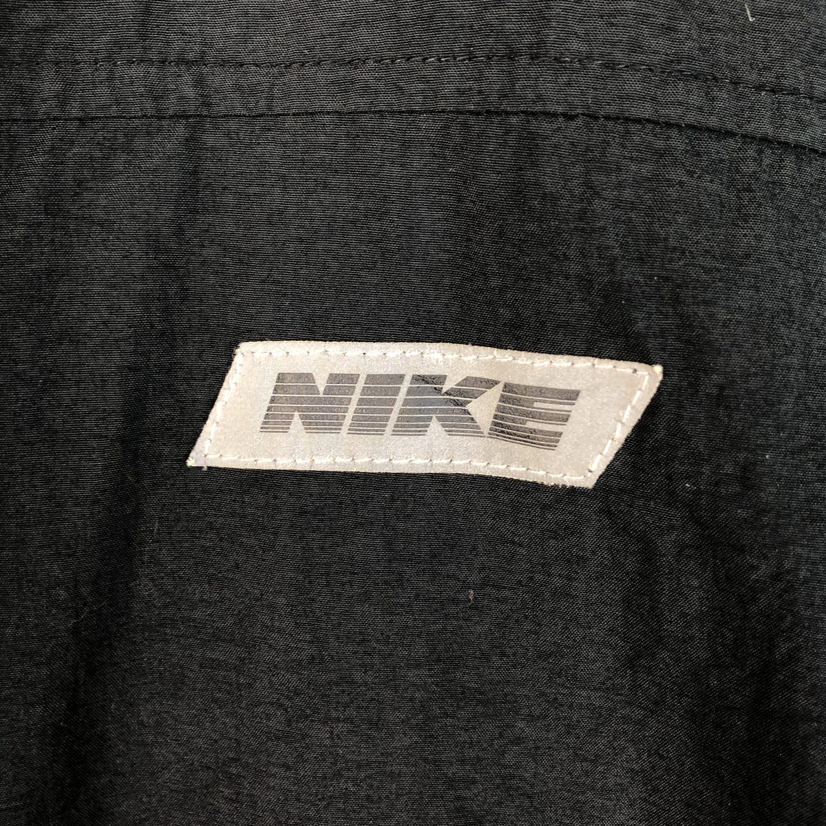 古着 90年代 ナイキ NIKE 銀タグ ナイロンジャケット メンズL相当