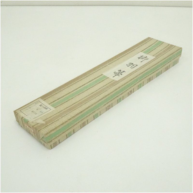 炭道具 風炉用羽箒（紙箱） 茶道具 茶道 おしゃれ 茶器 抹茶 はねぼう