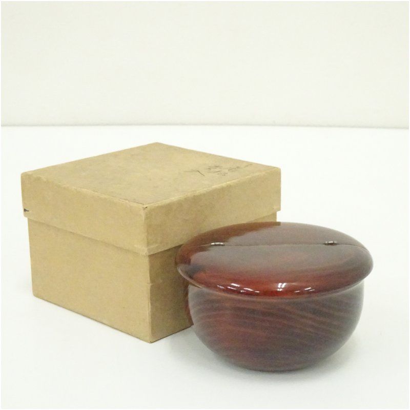 溜塗老松茶入（紙箱） 茶入れ 茶道 茶道具 おしゃれ 道具 濃茶 抹茶