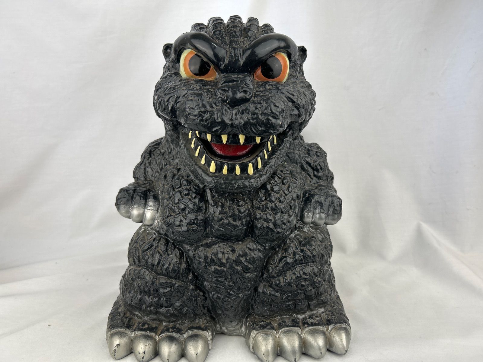 C-5f.ゴジラ 特大貯金箱 東宝映画 1994年 - メルカリ