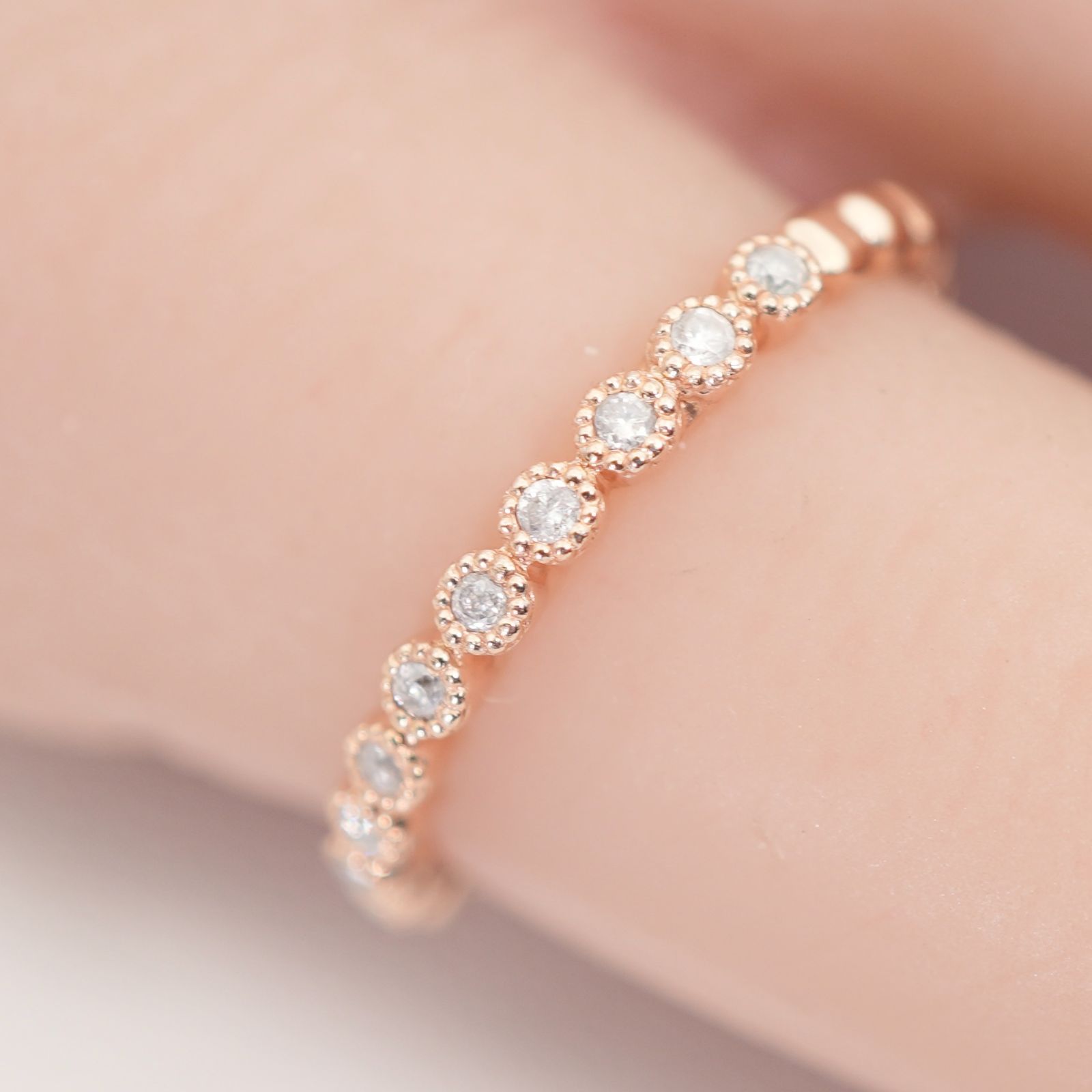 美品 アガット ハーフエタニティ フリル リング ダイヤ K10/25-2793