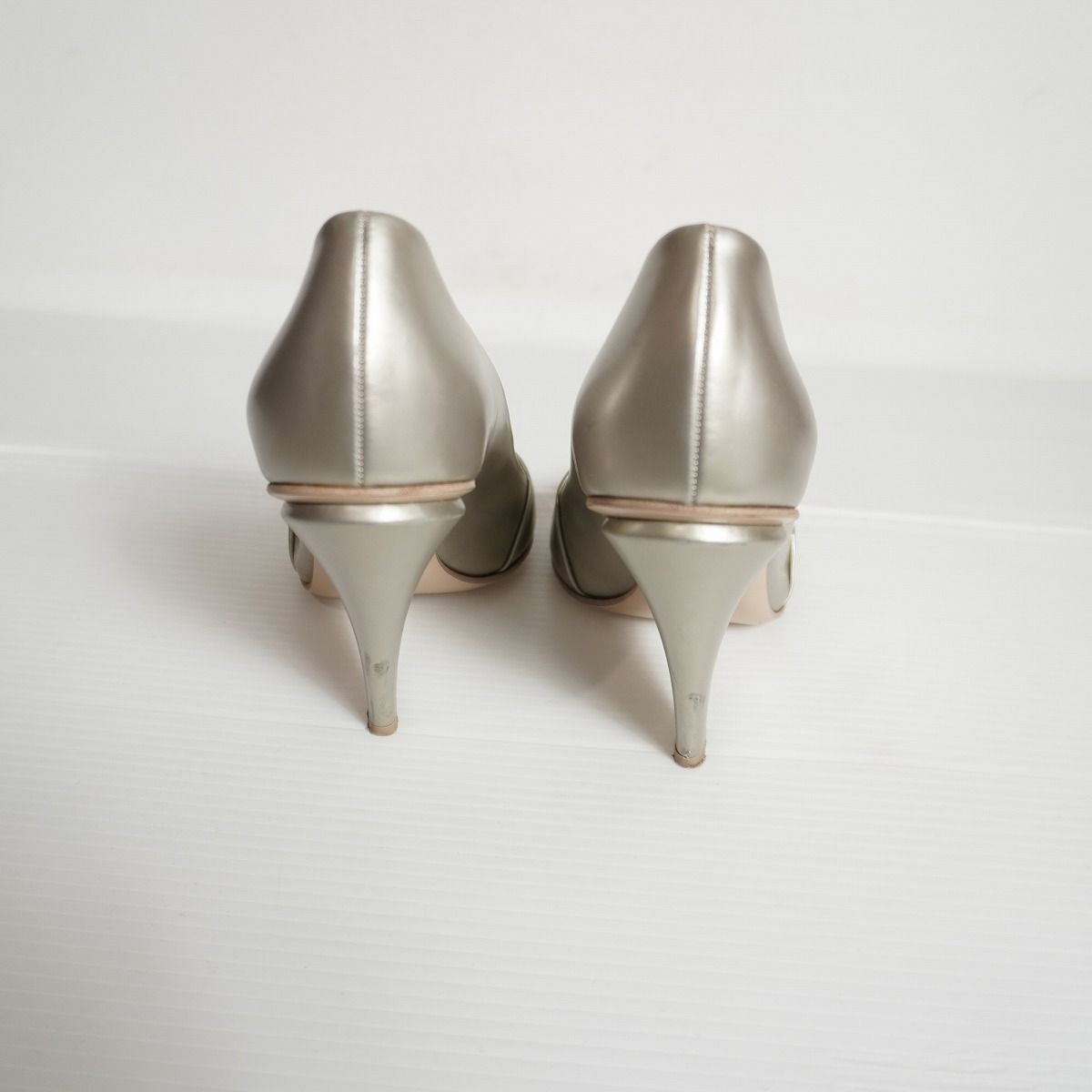 Salvatore Ferragamo サルヴァトーレ フェラガモ オープントゥ