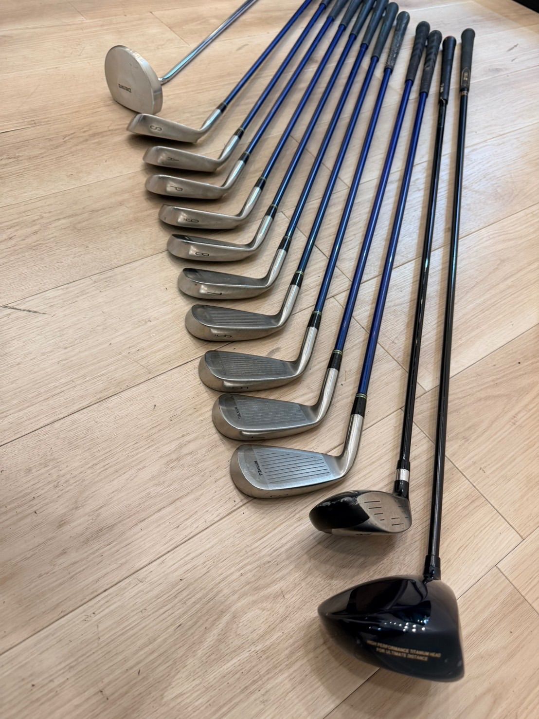 Mizunoキャディバッグ メンズ ゴルフクラブセット ミズノ他13本 Mizunoキャディバッグ メンズ ゴルフクラブセット ミズノ他13本