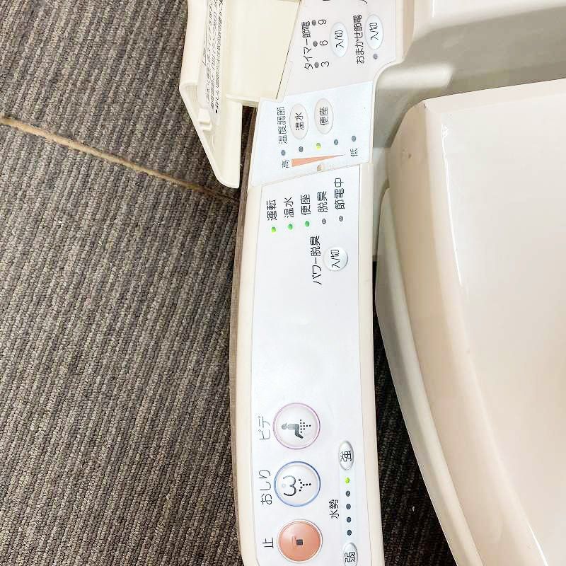 中古品】【ジャンク扱い】 TOTO 電気温水便座 ウォシュレット シャワー