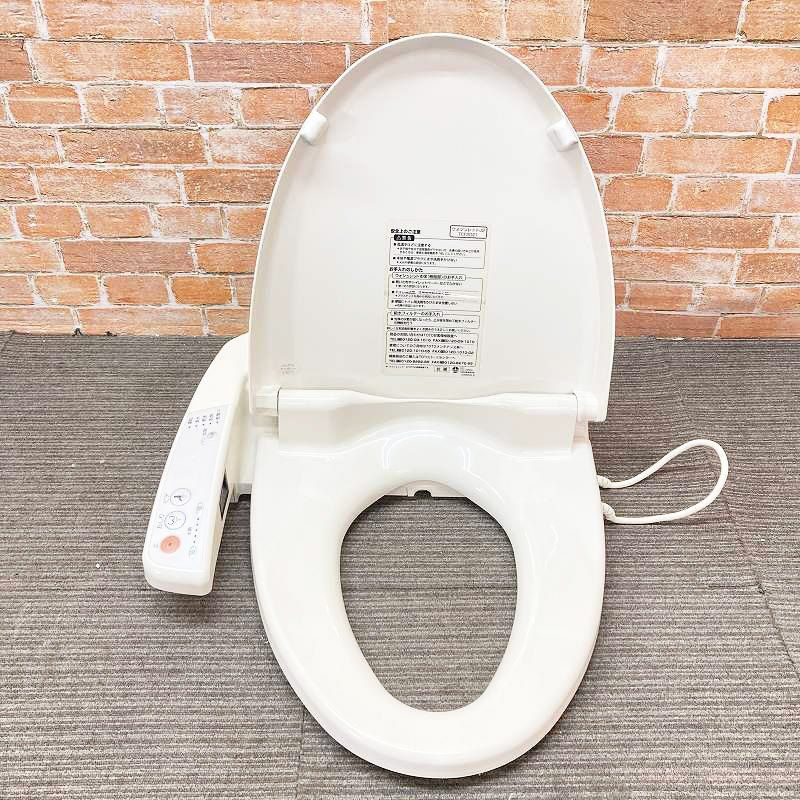 中古品】【ジャンク扱い】 TOTO 電気温水便座 ウォシュレット シャワー
