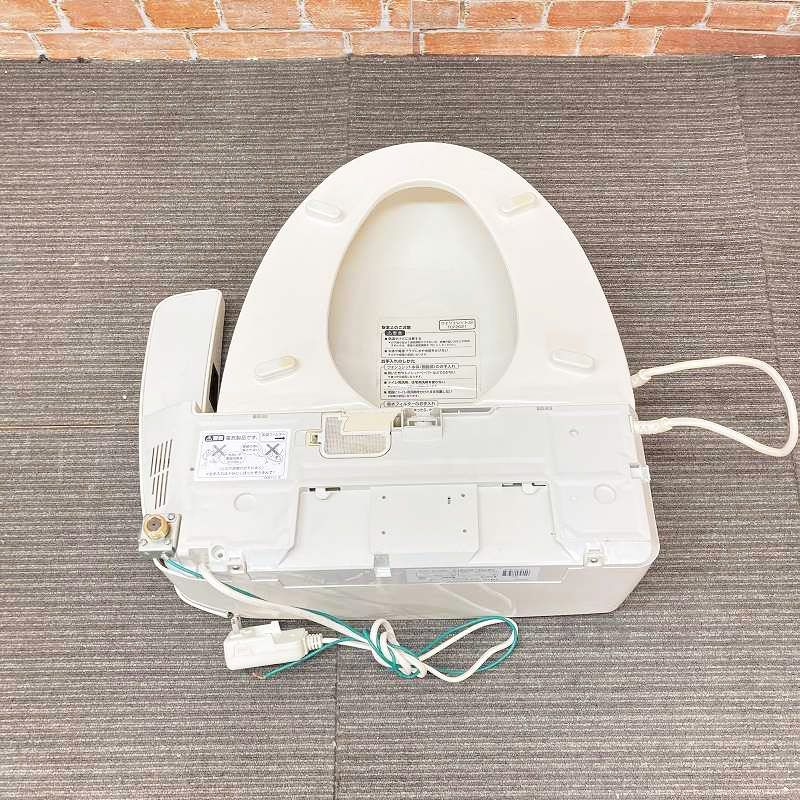 中古品】【ジャンク扱い】 TOTO 電気温水便座 ウォシュレット シャワー