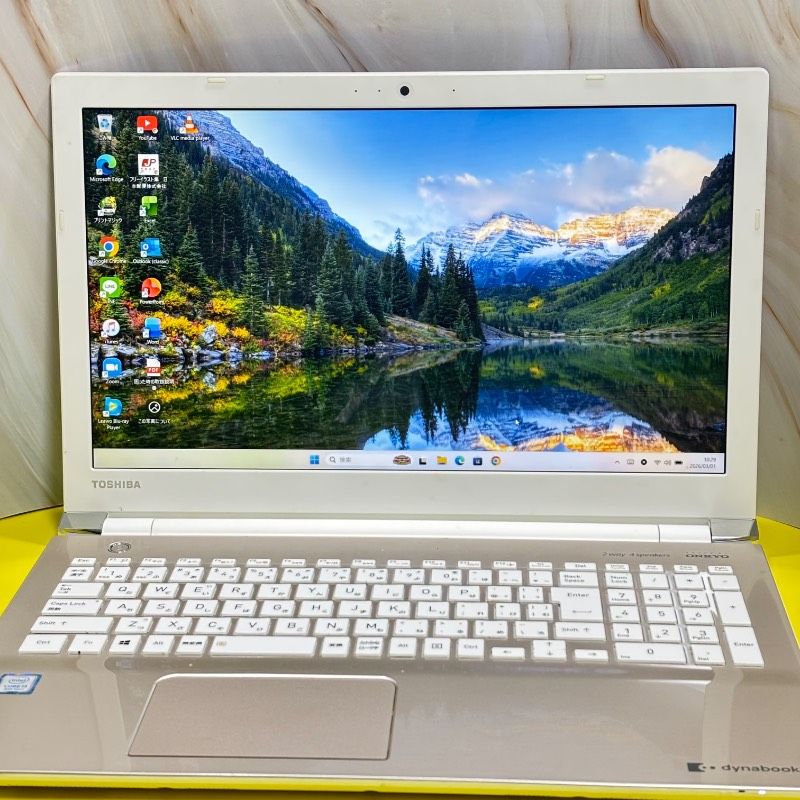 美品✨8世代i3 dynabook SSD搭載 Win11 Office - メルカリ
