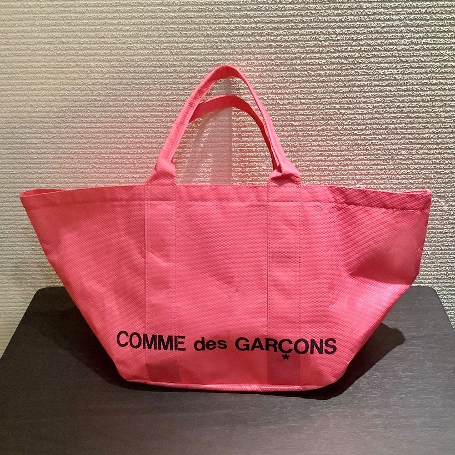 コムデギャルソン COMME des GARCONS 不織布 ロゴ トートバッグ