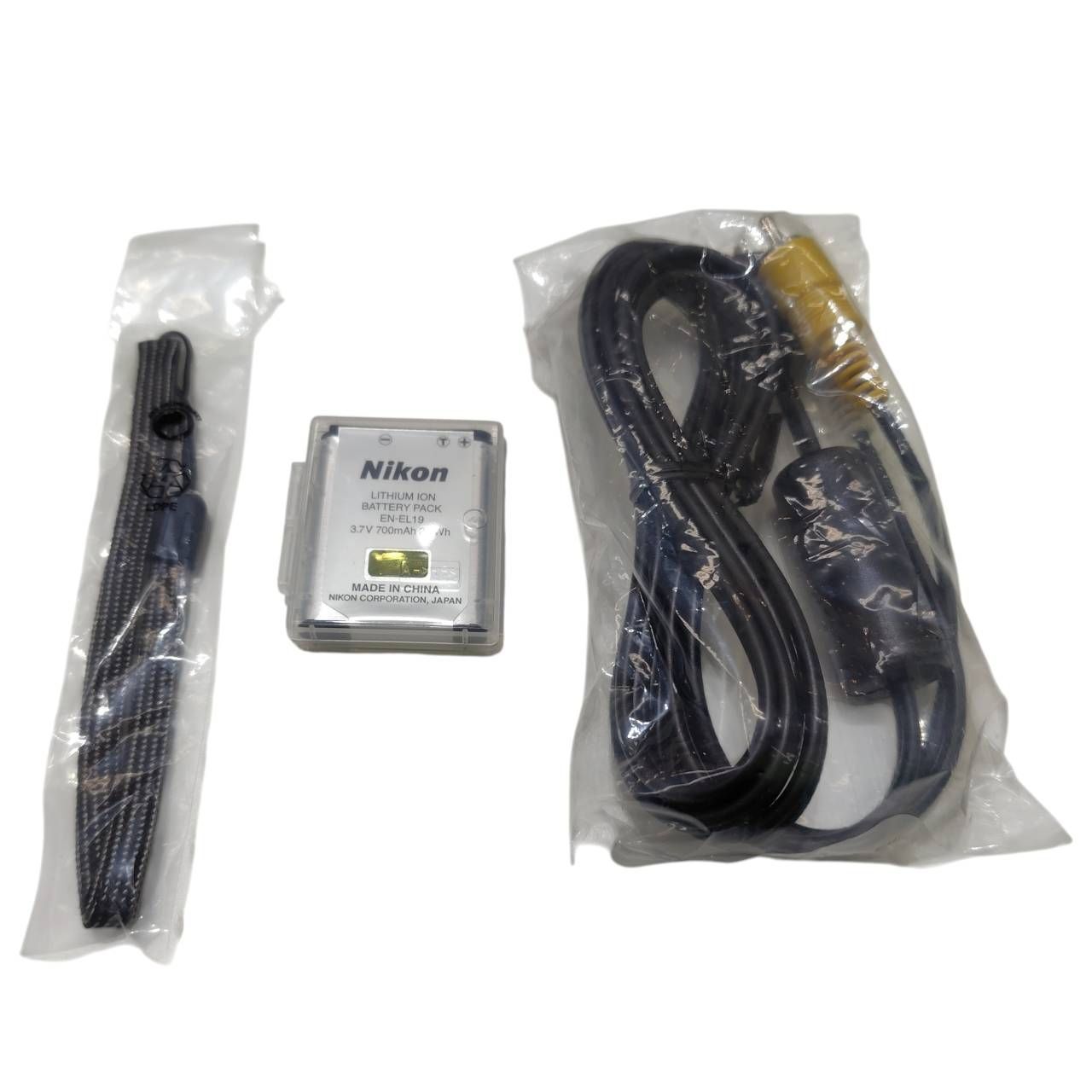 長】Nikon COOLPIX S3100 動作未確認 充電器・充電ケーブルなし 美品