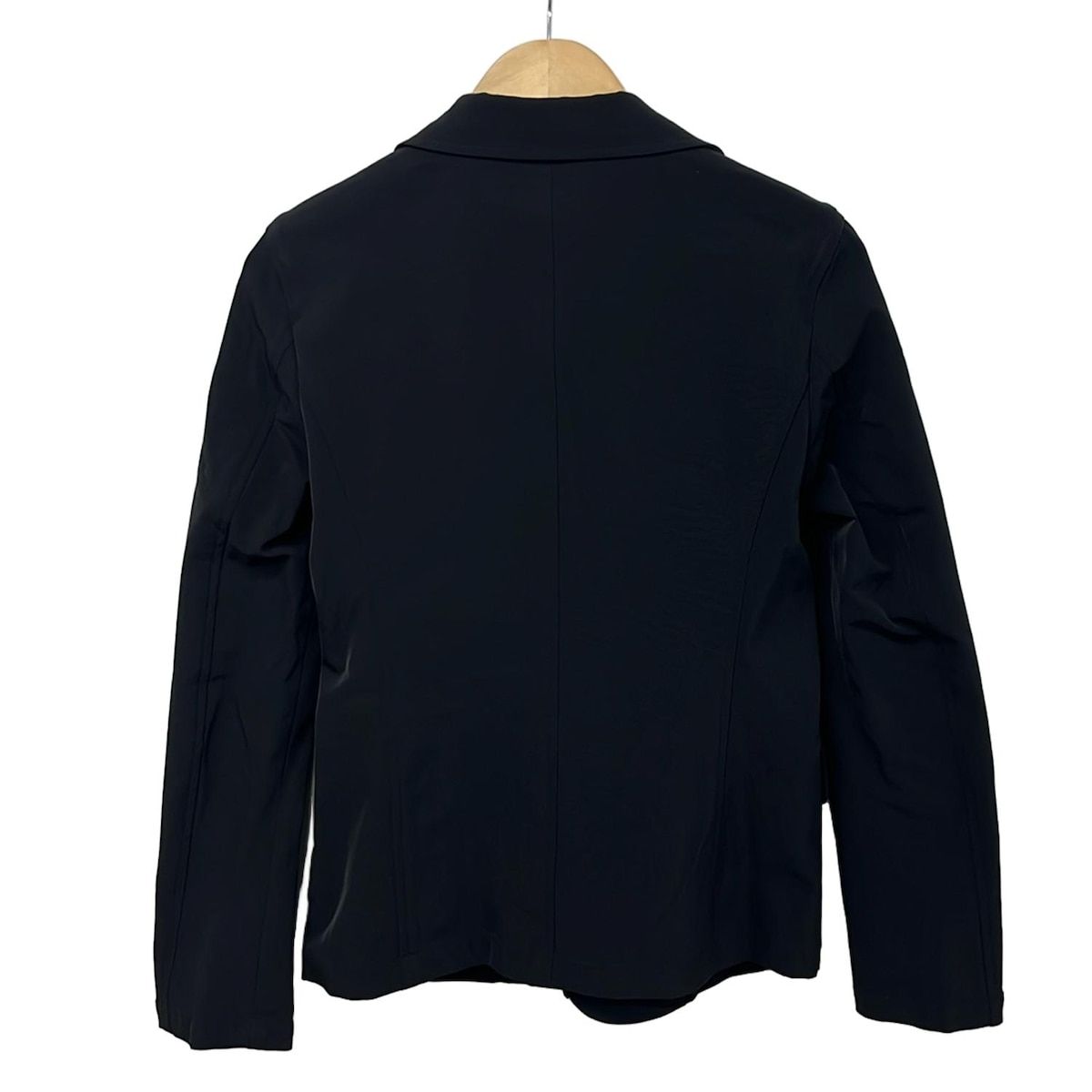 レディース ISSEYMIYAKE(イッセイミヤケ) ジャケット サイズ2 M 