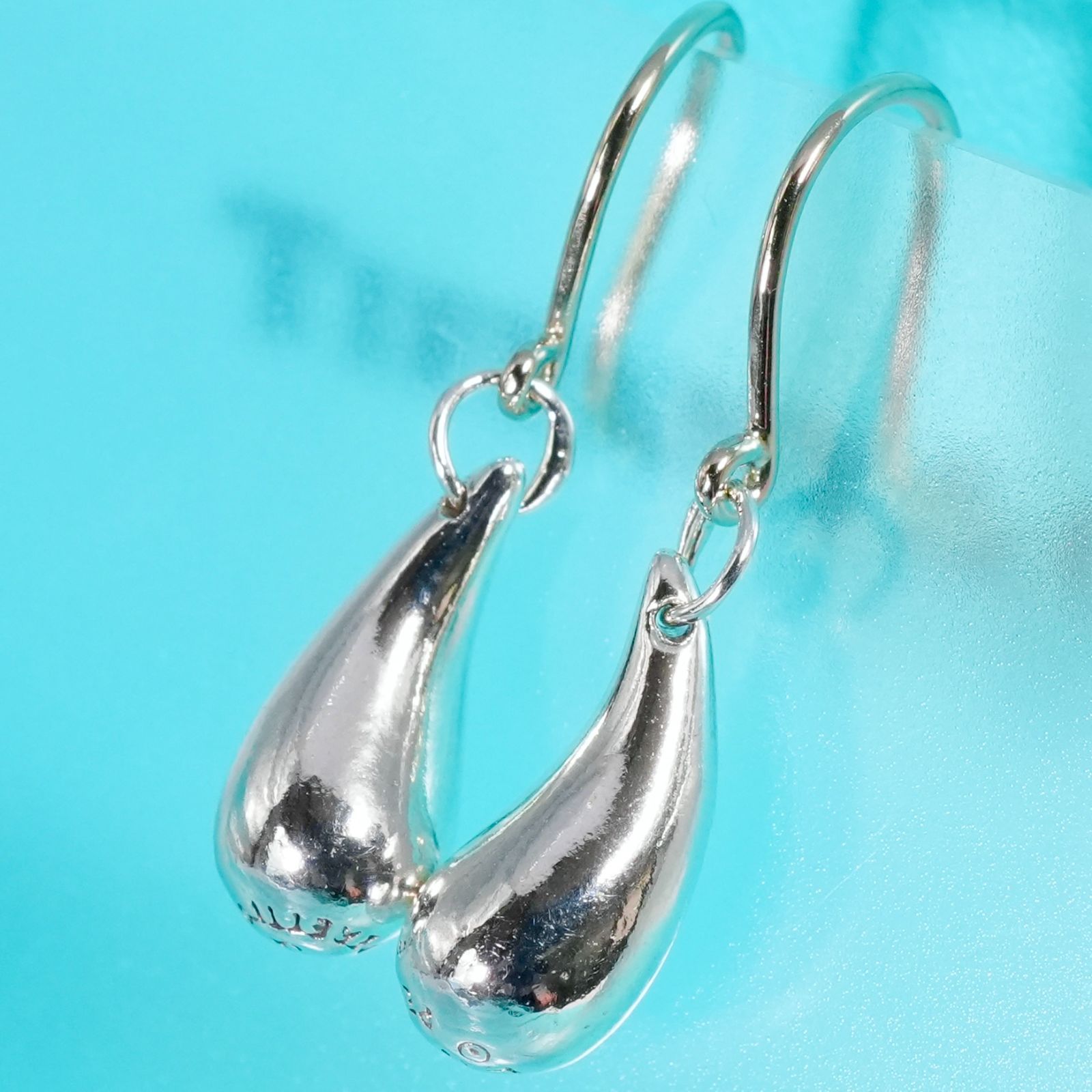 極美品 ティファニー ティアドロップ フック ピアス/25-2755 - メルカリ