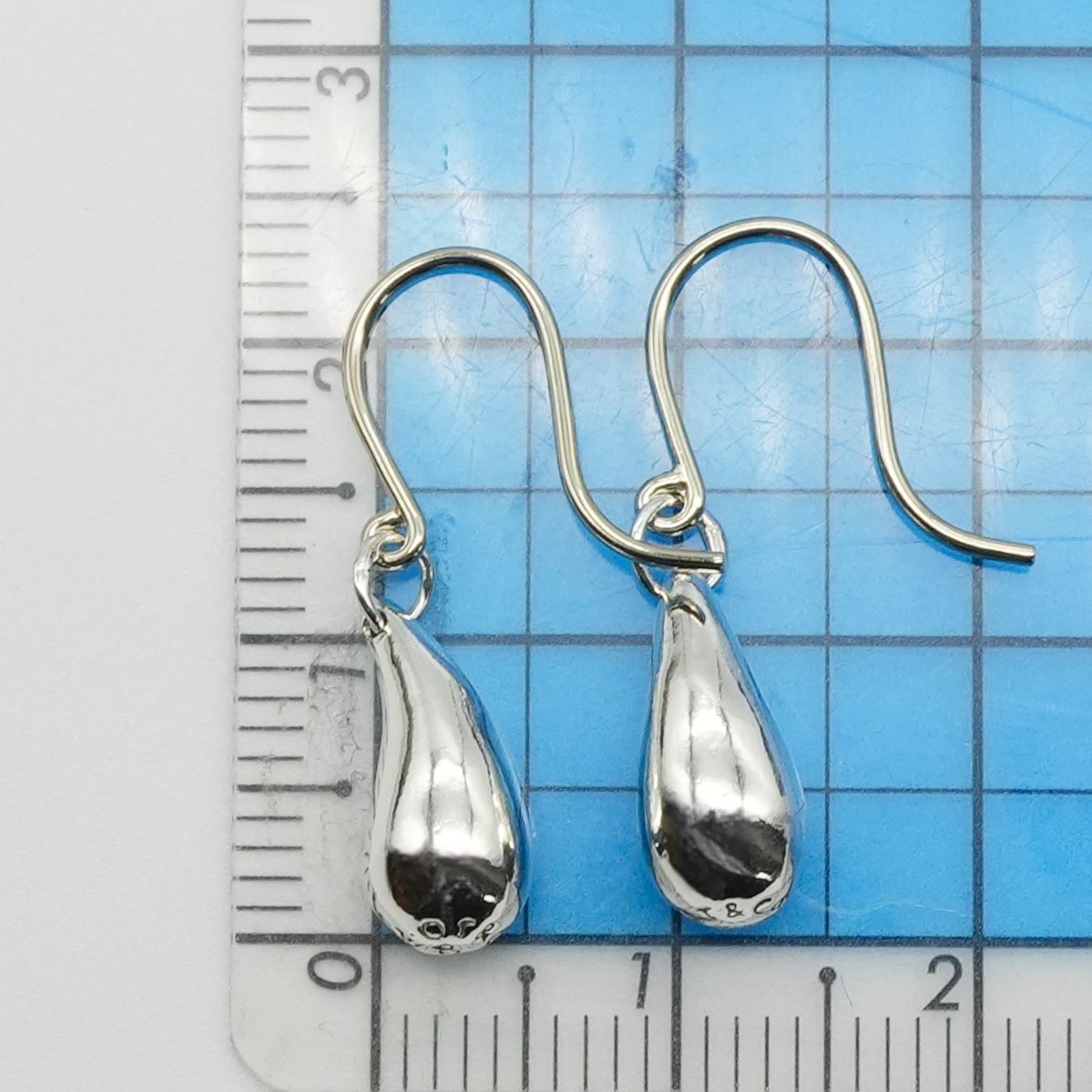 極美品 ティファニー ティアドロップ フック ピアス/25-2755 - メルカリ