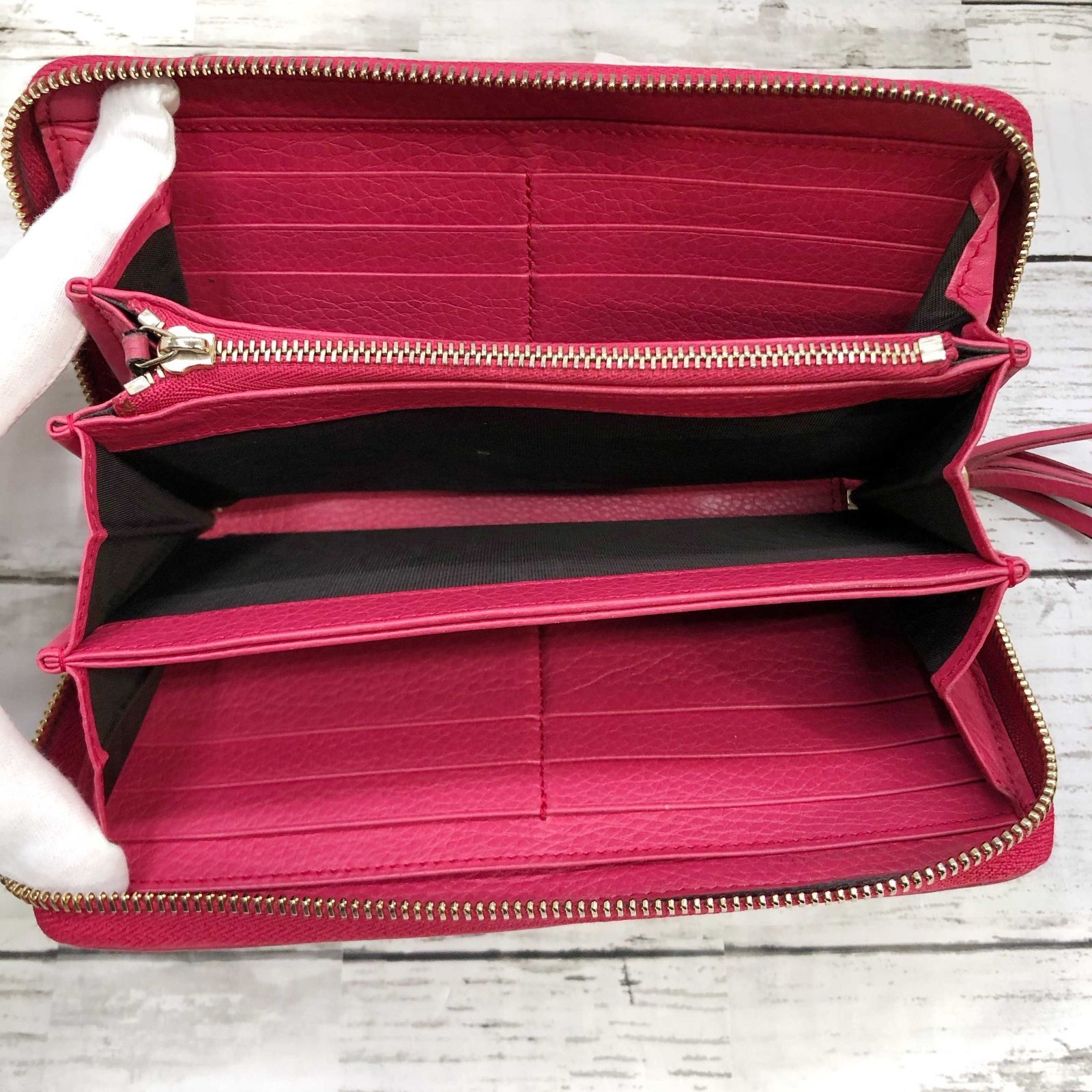 GUCCI グッチ ソーホー インターロッキングGラウンドファスナー 長