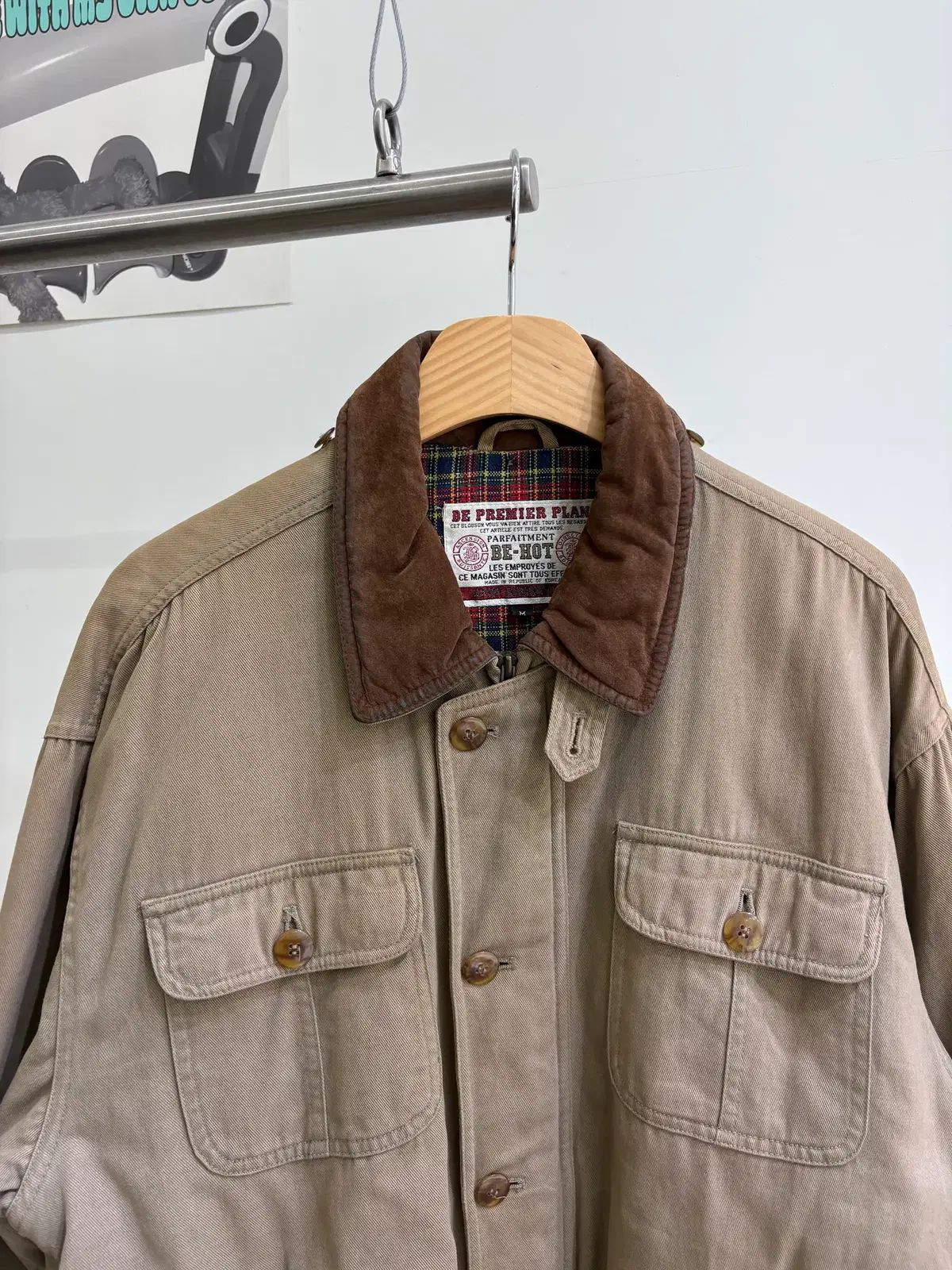 BE HOT ジャケット