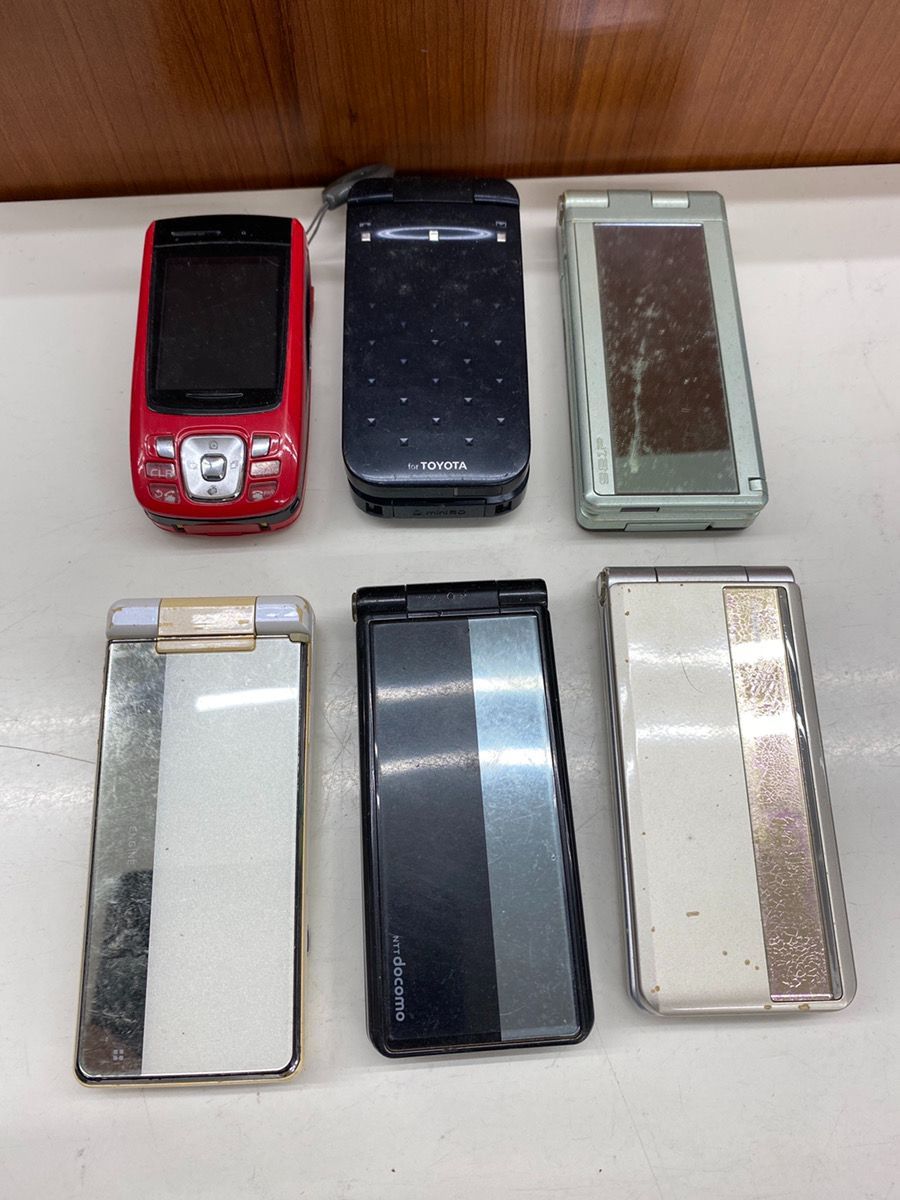 ジャンク品 携帯電話 6点セット - メルカリ