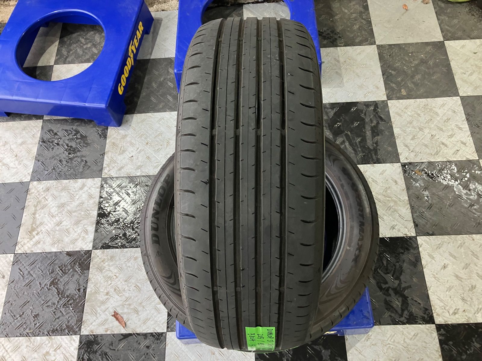 送料込み] 225/55R19 103H 2024年製 DUNLOP SP SPORT MAXX 060 