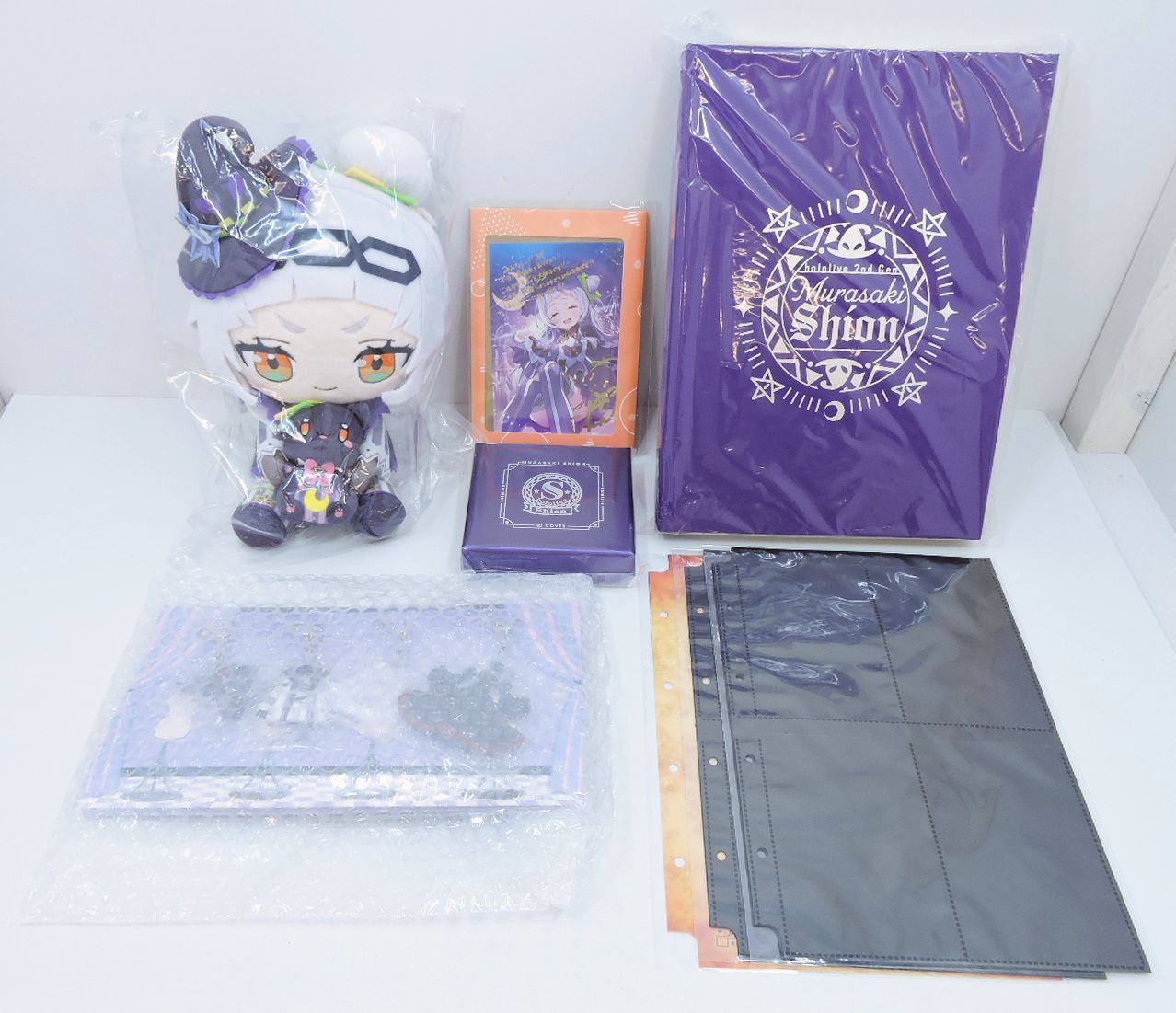 未開封】紫咲シオン 卒業グッズ セット ぬいぐるみ/ピンバッジ