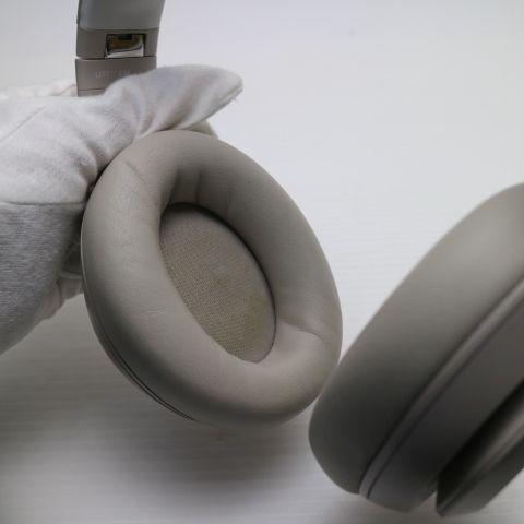 美品 Beats Studio Pro サンドストーン ヘッドホン Beats 即日発送