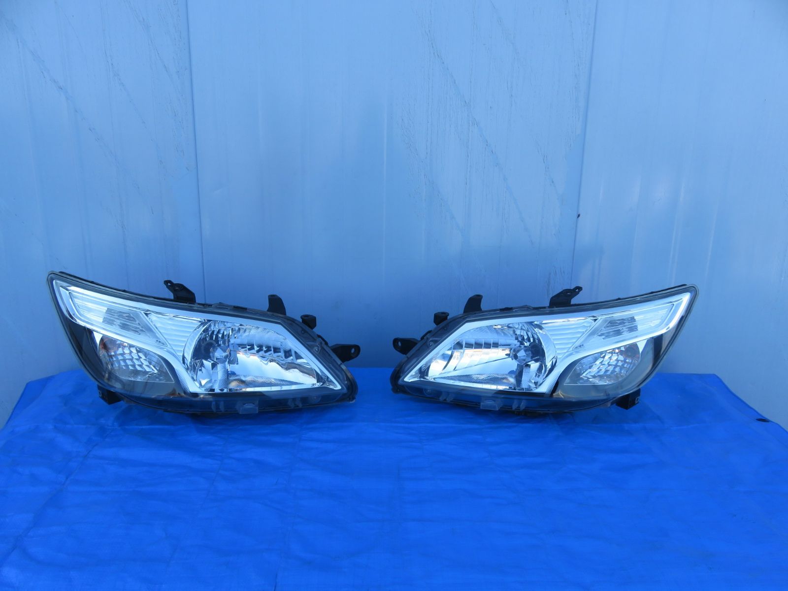 ☆SFC4978/点灯OK スバル エクシーガ YAM 後期 YA4 YA5 純正 ヘッド