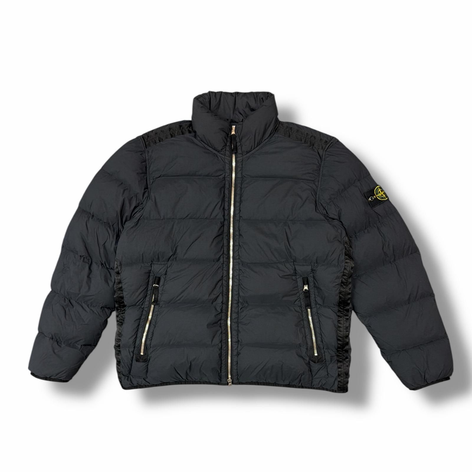 STONE ISLAND 23AW ナイロンサテンガーメントダイダウンジャケット 