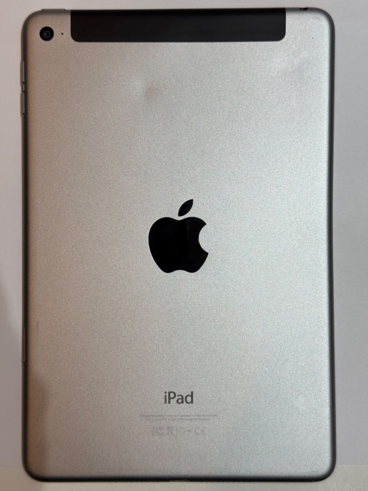 iPad mini4 32GB Wi-Fi＋Cellular simフリー シルバー - メルカリ