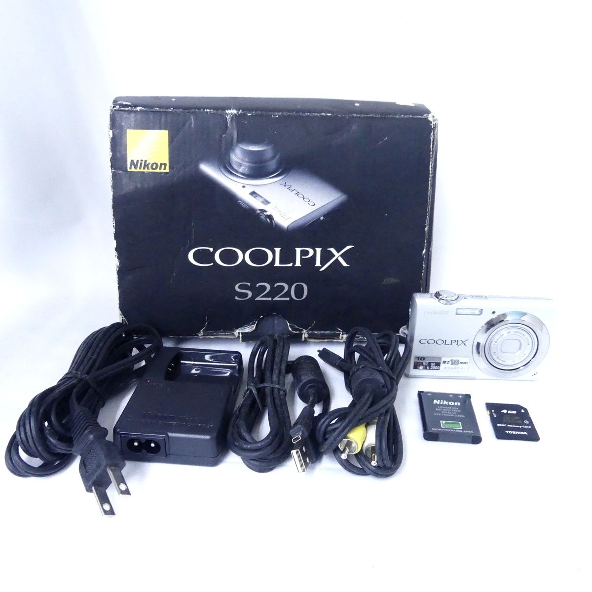 Nikon ニコン COOLPIX S220 シルバー デジタルカメラ コンパクトカメラ