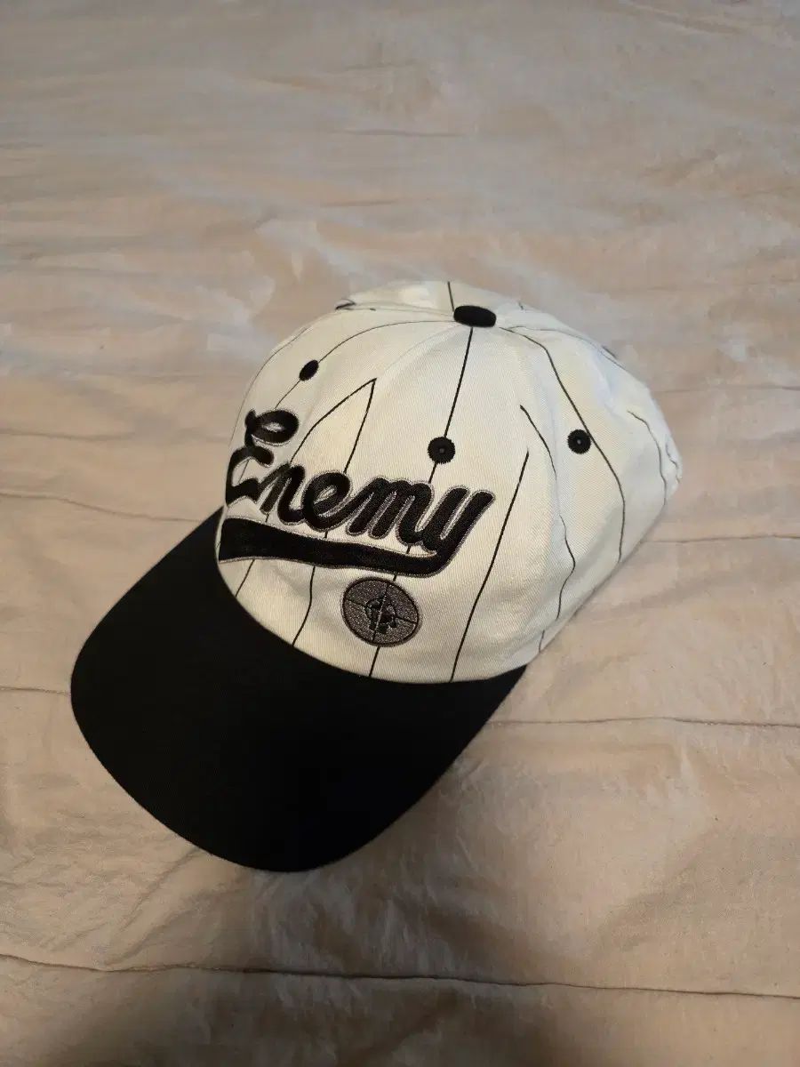 セントルイス ミカエル IN パブリック エネミー キャップ