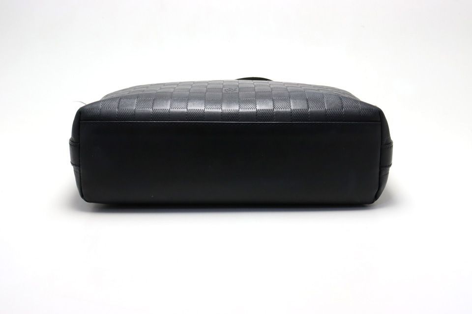 □LOUIS VUITTON ダミエアンフィニ ディスカバリーメッセンジャーPM