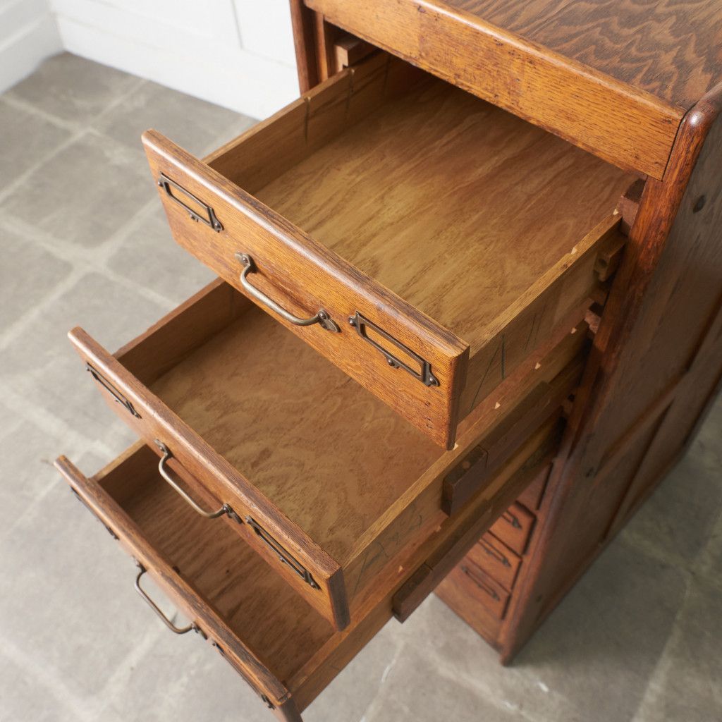 英国 アンティーク チェスト 7段 オーク ドロワー 引き出し 収納家具