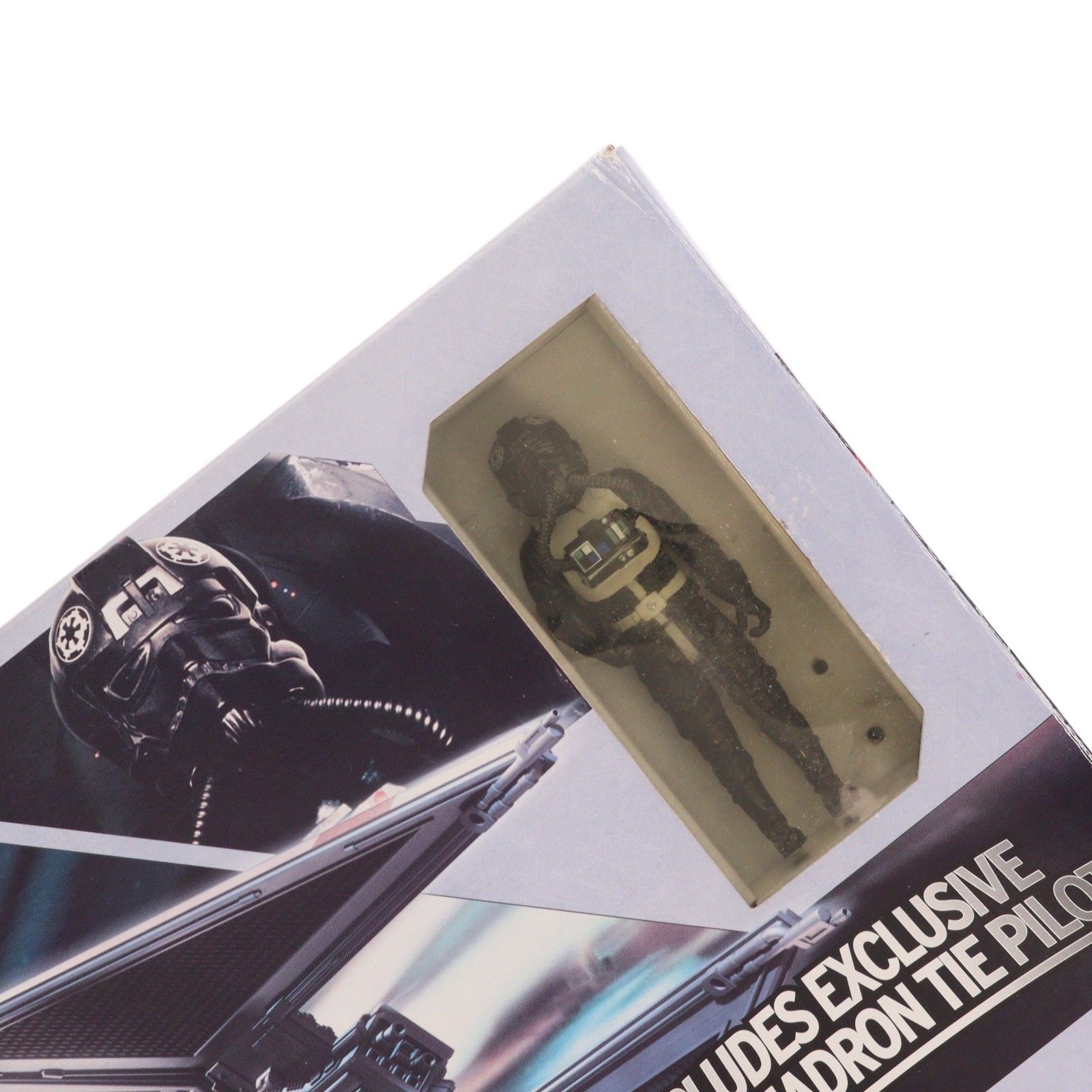 エリートTIEインターセプター with TIEファイターパイロット STAR WARS