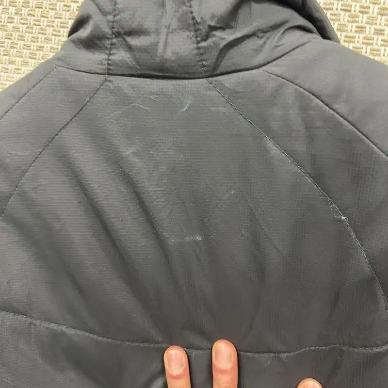 トミーヒルフィガー 弱起毛 ジャケット S M12940 TOMMY HILFIGER (トミーヒルフィガー) ワンポイント フルジップ