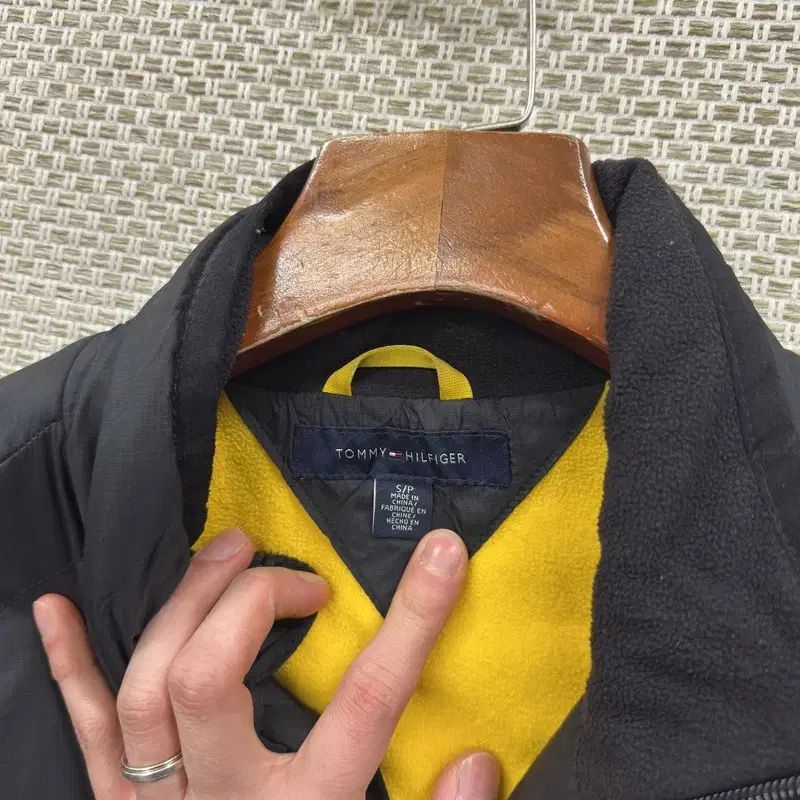 トミーヒルフィガー 弱起毛 ジャケット S M12940 TOMMY HILFIGER (トミーヒルフィガー) ワンポイント フルジップ