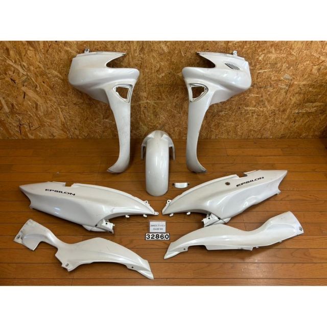 [AAS 32860]カワサキ KAWASAKI エプシロン CG43B-100 外装カウルセット アッパー サイド リア フェンダー