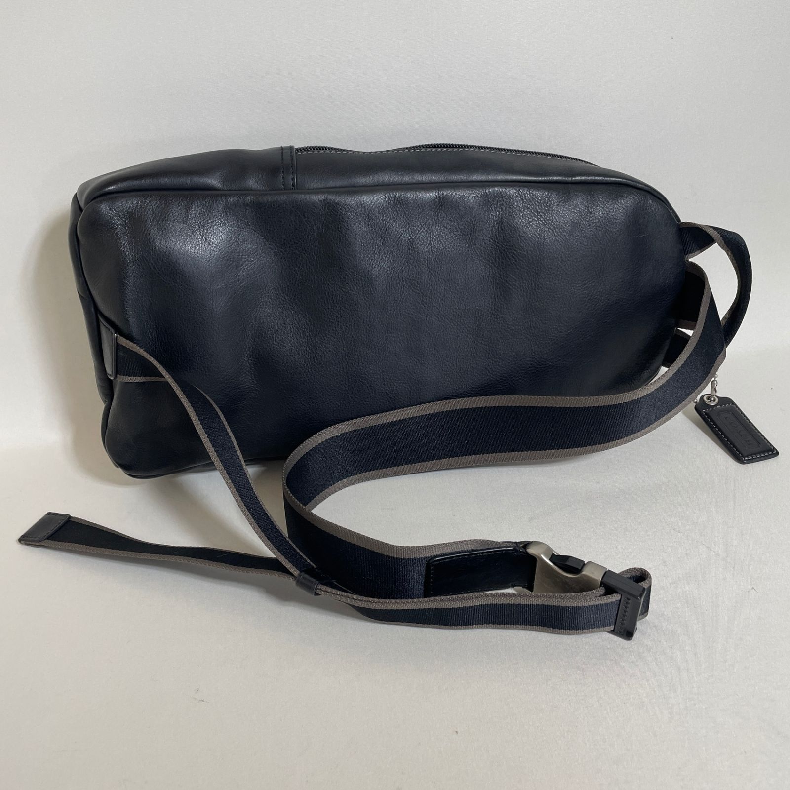 2602-175｜美品｜コーチ ボディバッグ レザー ブラック COACH 