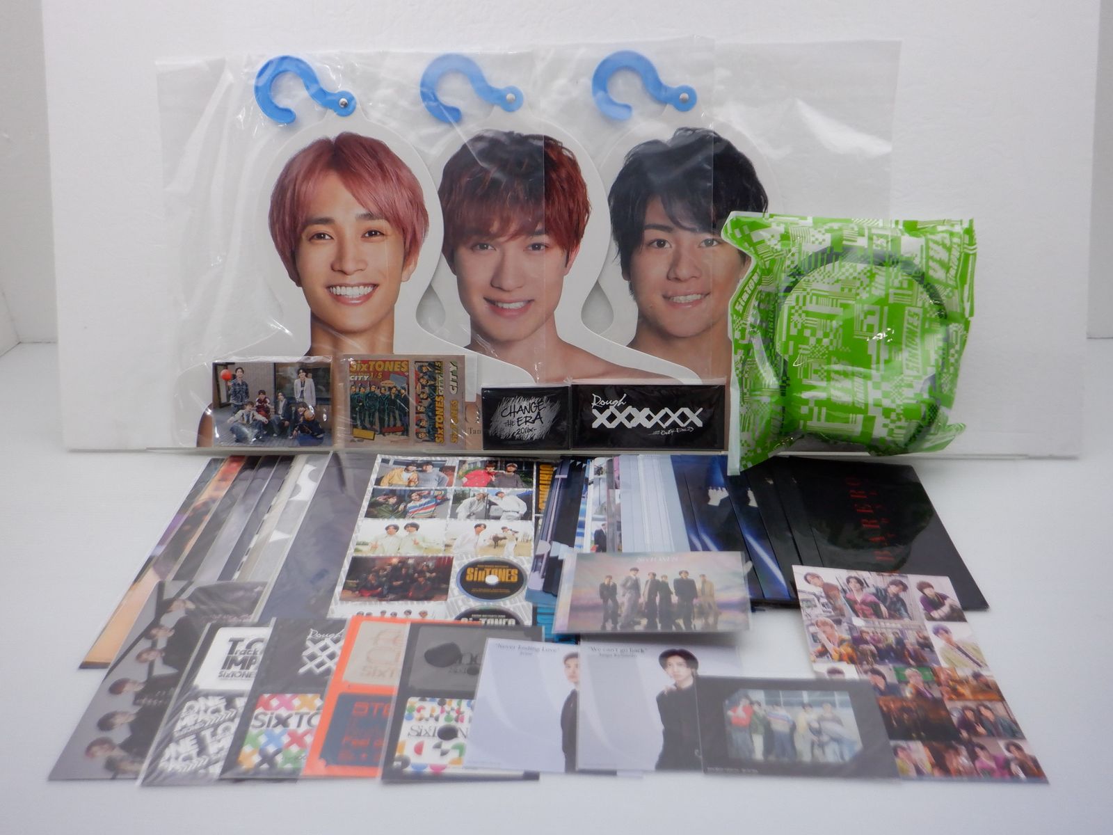 SixTONES グッズセット 未開封含む - メルカリ