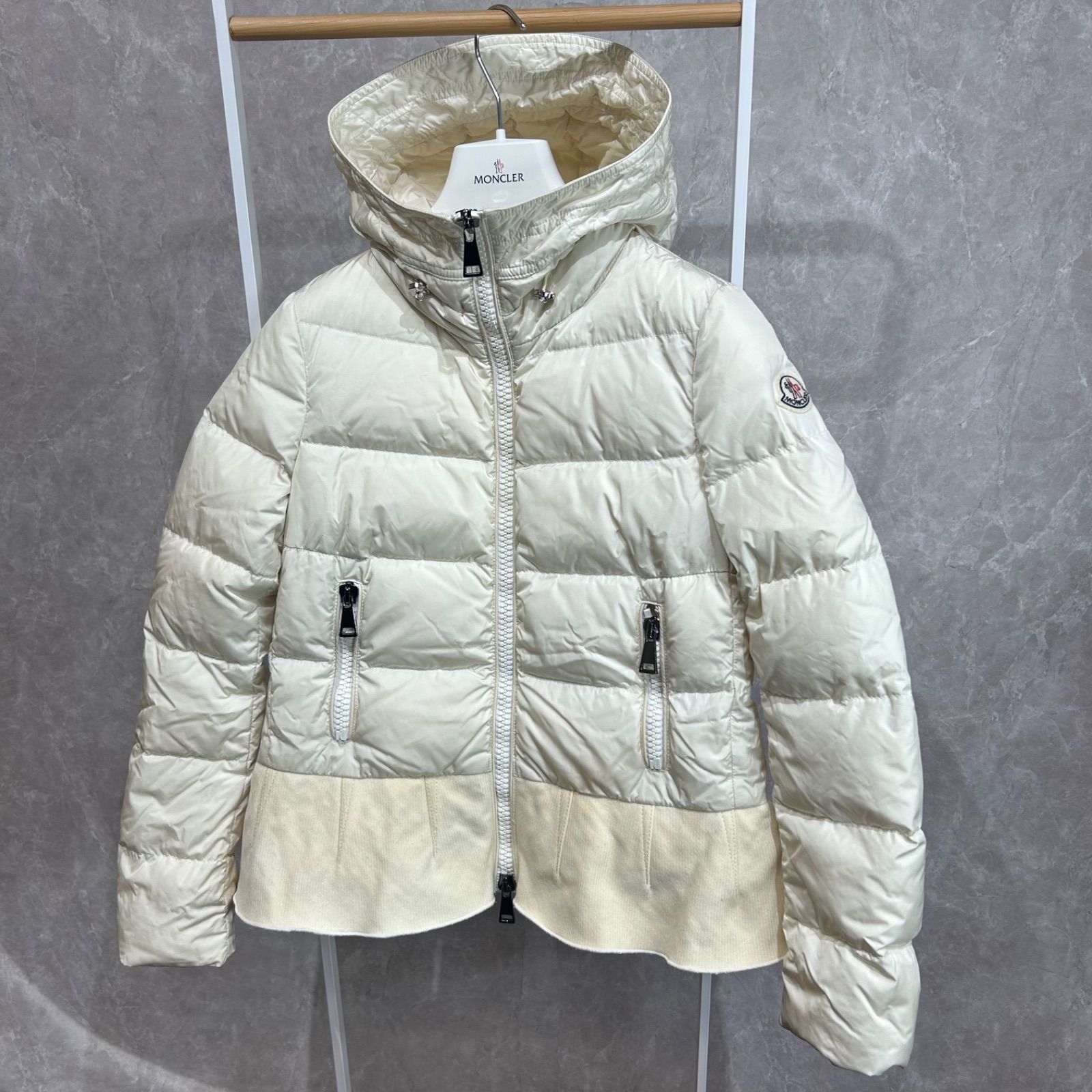 MONCLER モンクレール ダウンジャケットネセアNESEA白ホワイト00