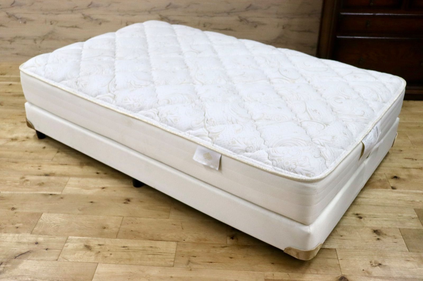 GMIS175○KINGSDOWN / キングスダウン REGALIA レガリア セミダブル