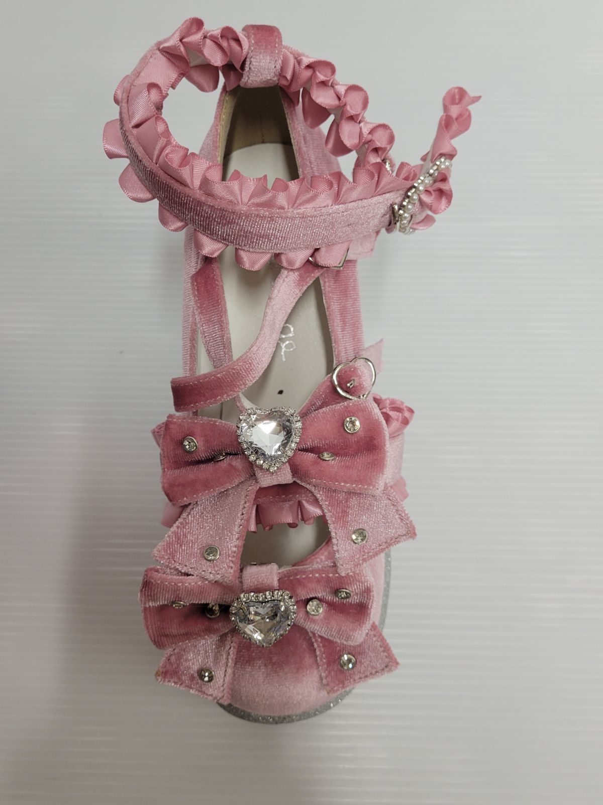 Ank Rouge】キラキラビジューベロアリボン厚底シューズ M - メルカリ