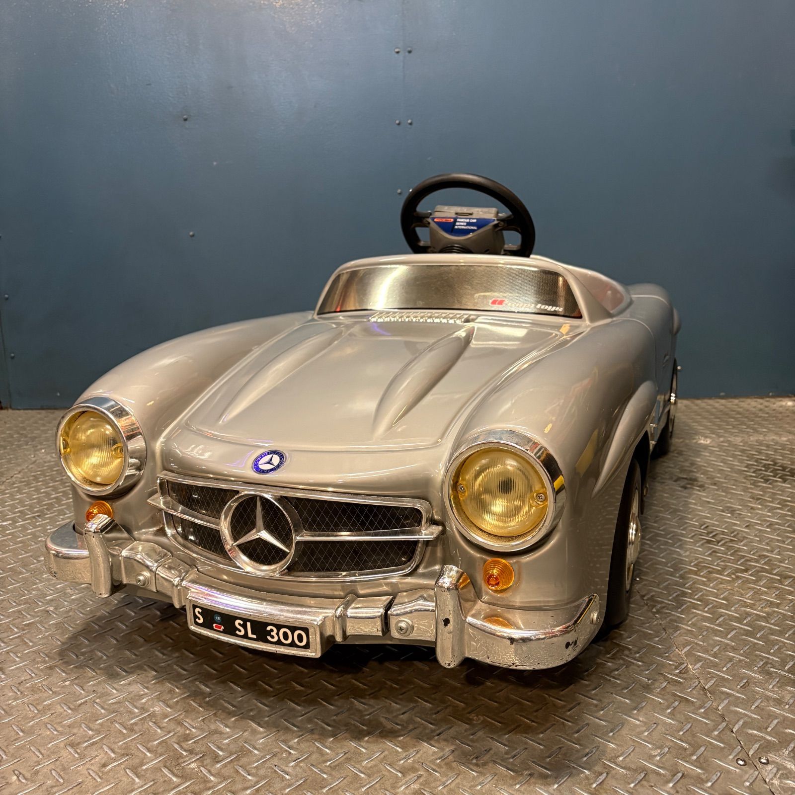 m*t様 メルセデス 300SL toys toys製ペダルカー ペダルカー MERCEDES BENZ 300SL メルセデスベンツ Toys Toys - メルカリ