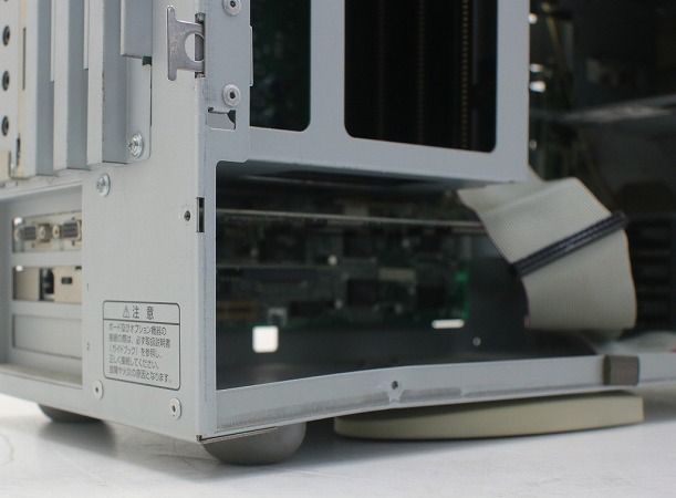 NEC PC-9821V200/M7C2 MMX-Pentium 166.00MHz 64MB ストレージなし