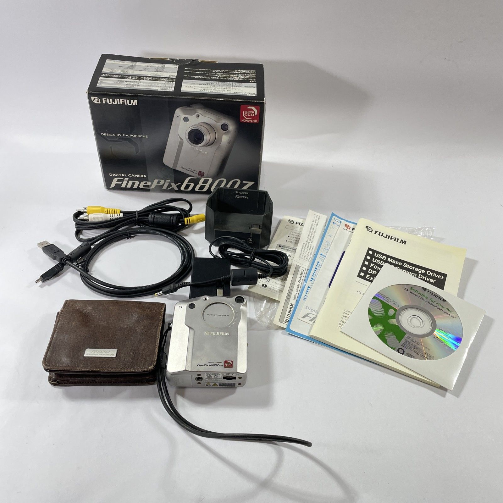 ☆ FUJIFILM 富士フイルム デジタルカメラ FinePix 6800z 箱入り 取扱