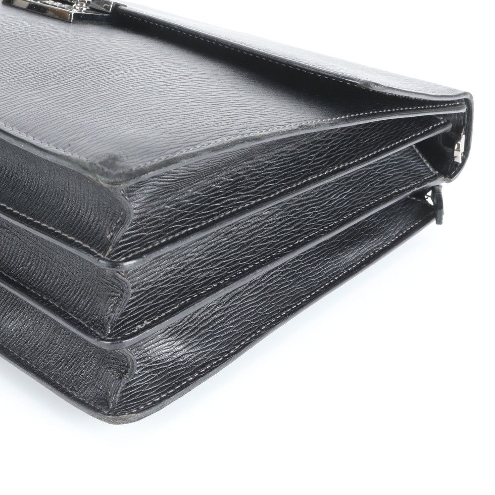 美品 サルヴァトーレフェラガモ レザー ビジネス バッグ 書類鞄