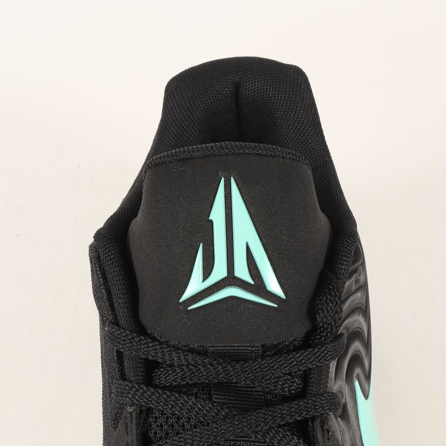 美品】NIKE ナイキ ブラック×ブリーチドターコイズ サイズ:US10(28cm
