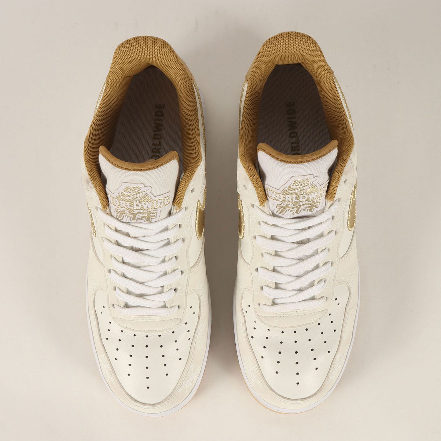 NIKE ナイキ ホワイト×メタリックゴールド US10(28cm) | AIR FORCE 1 