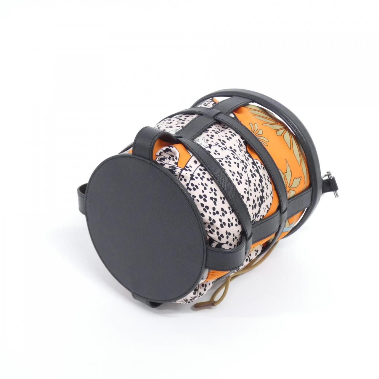 エルメス LEOPARD ミュザルディーヌ 070539CK+070544CK ショルダーバッグ エルメス(HERMES)エルメス LEOPARD ミュザルディーヌ 070539CK+