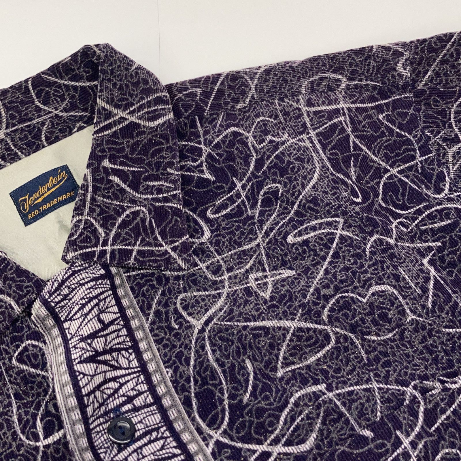 TENDERLOIN テンダーロイン ﾊﾟｰﾌﾟﾙ 総柄 ｺｰﾃﾞｭﾛｲ 長袖ｼｬﾂ XS - メルカリ